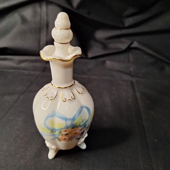 Vintage Porcelain Floral Perfume Bottle w/ Stopper Gold Gilt Footed Decanter - Picture 3 of 11
